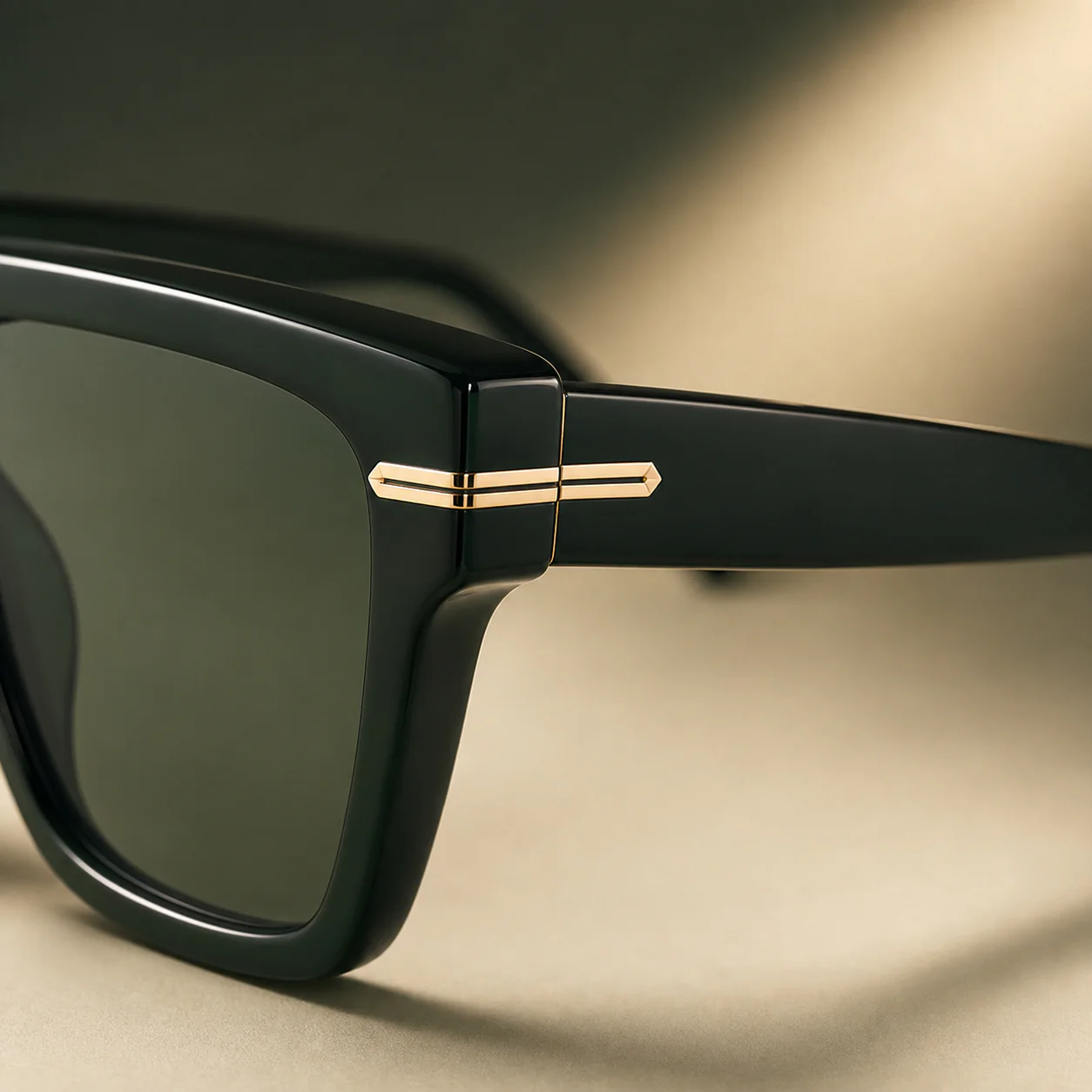 Aurum Square Sunglasses second detail view