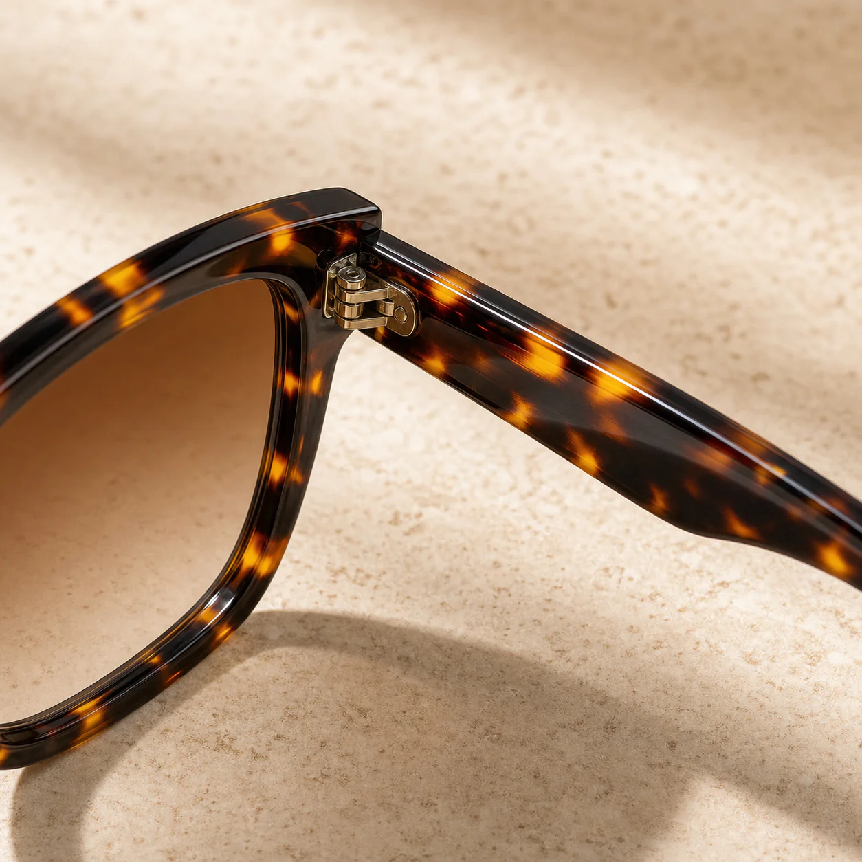 Canyon Tortoise Sunglasses second detail view