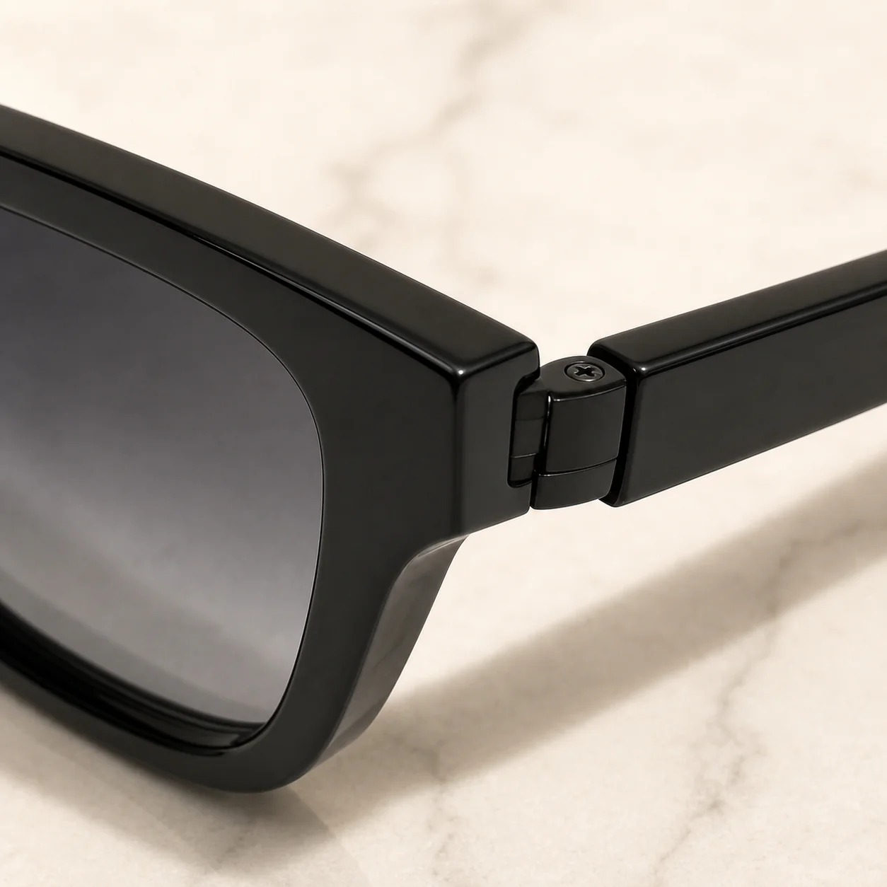 Civic Square Sunglasses first detail view