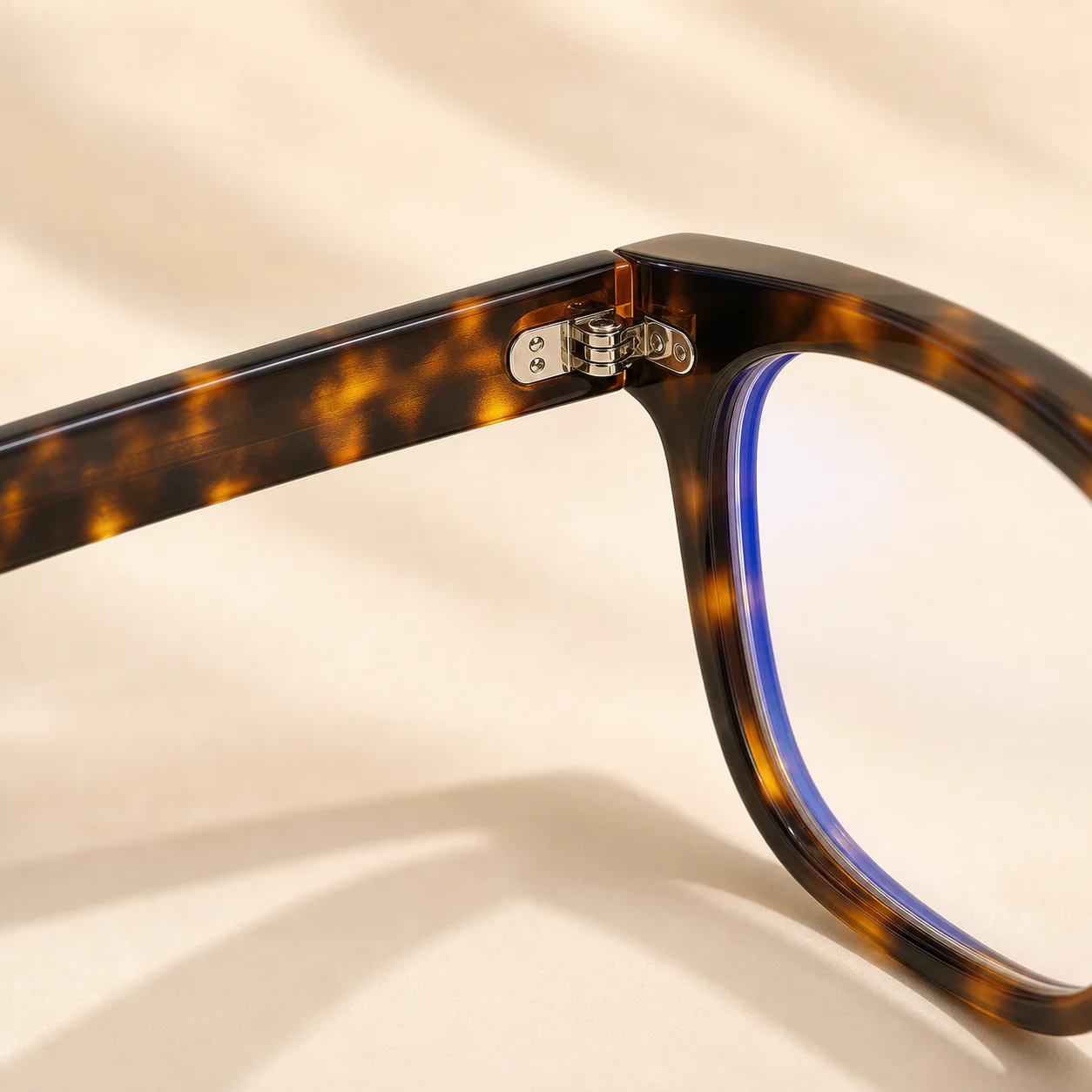 Heritage Tortoise Sunglasses second detail view