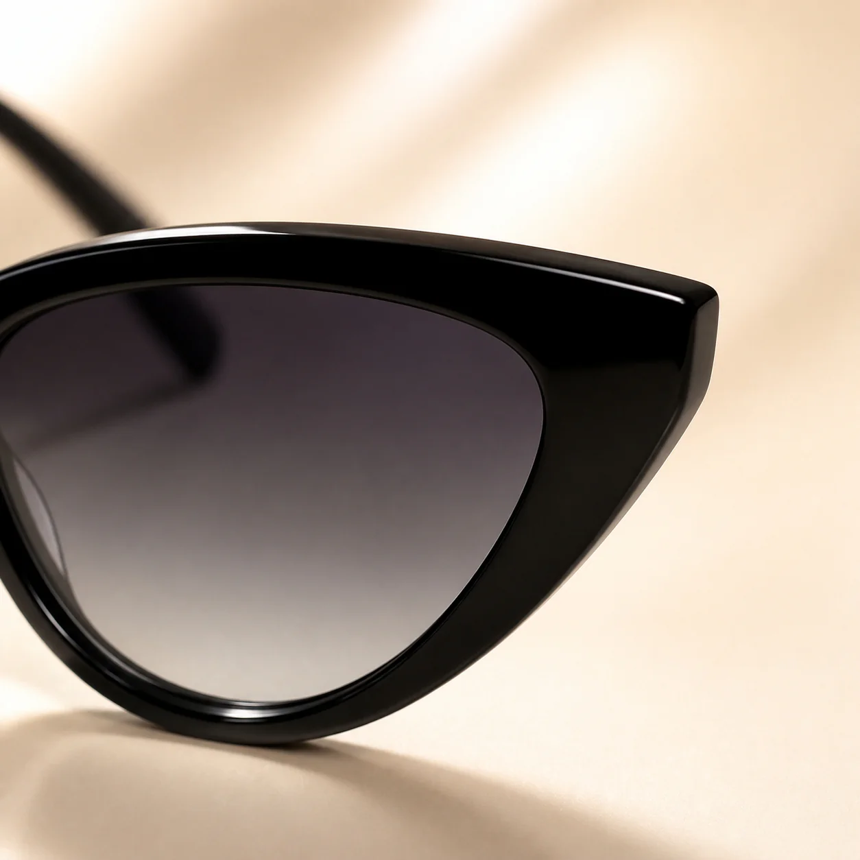 Lumiere Cat Eye Sunglasses first detail view