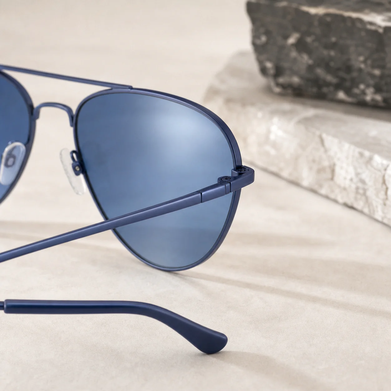 Valen Pilot Sunglasses second detail view
